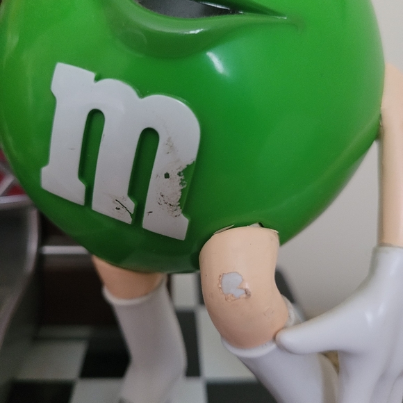 M&Ms candy machine characters - Picture 2 of 4